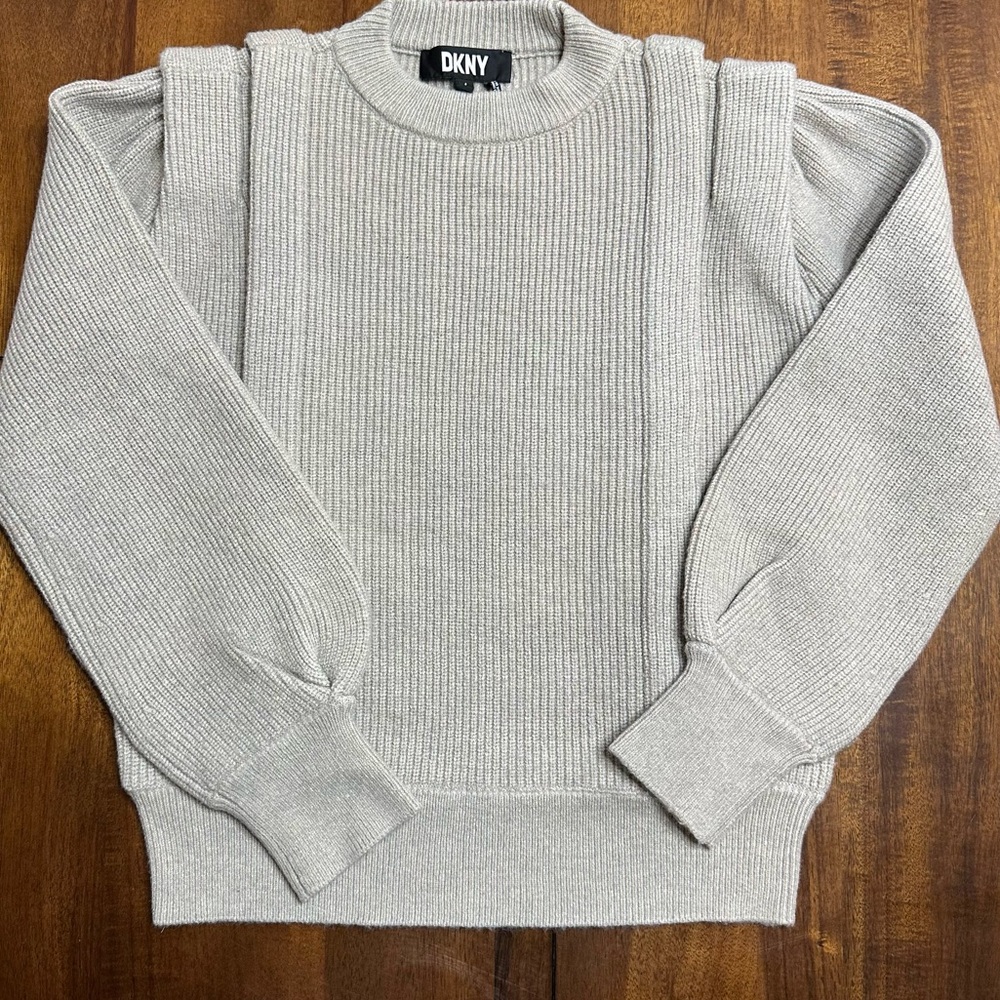 DKNY Women’s Ribbed Knit Sweater Beige Crewneck Size Small